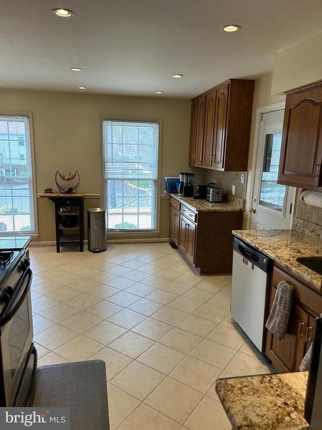 6360 Torrence St, Burke, VA 22015 House Rental in Burke, VA