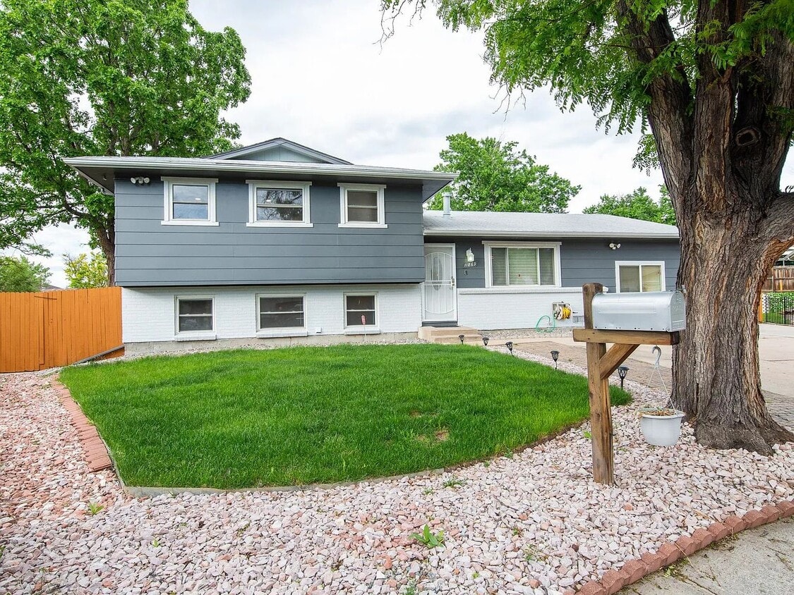 Photo - 11869 E Ada Pl (Aurora, CO)