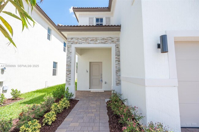 Foto del edificio - 2637 SE 24th Ct