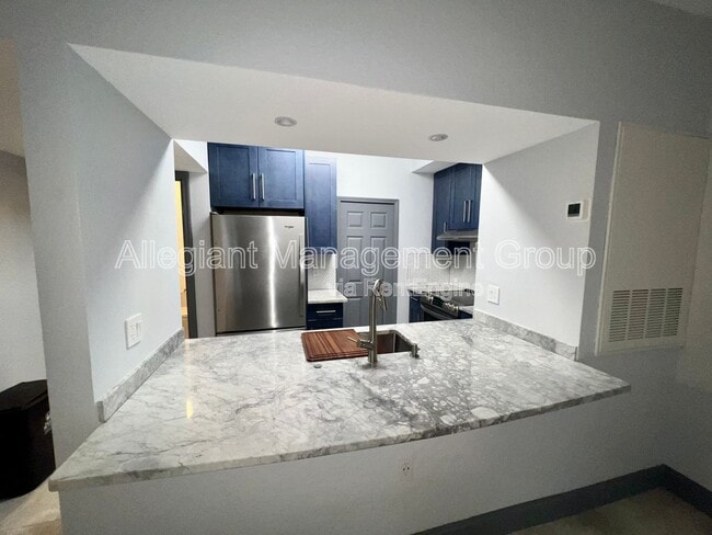 Foto del edificio - 5005 City St