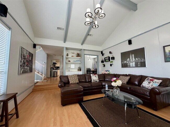 Building Photo - Chasehill Drive, Missouri City, TX 77489 - 4 BR 2.5 BA single-family home