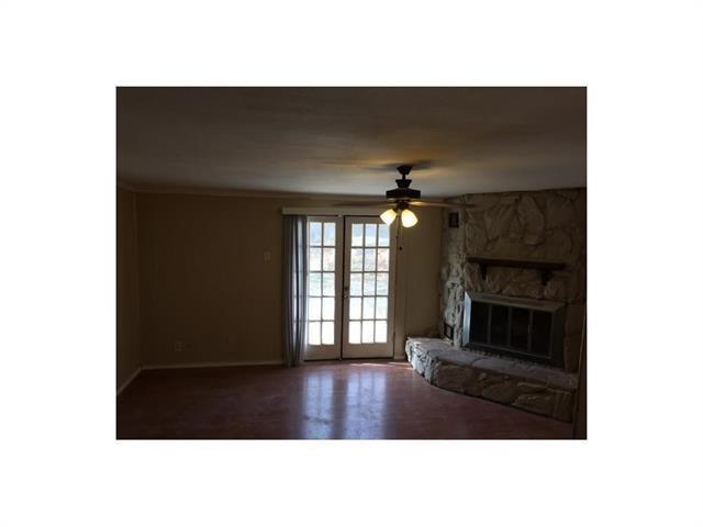 Foto del edificio - 1505 Hilltop Dr