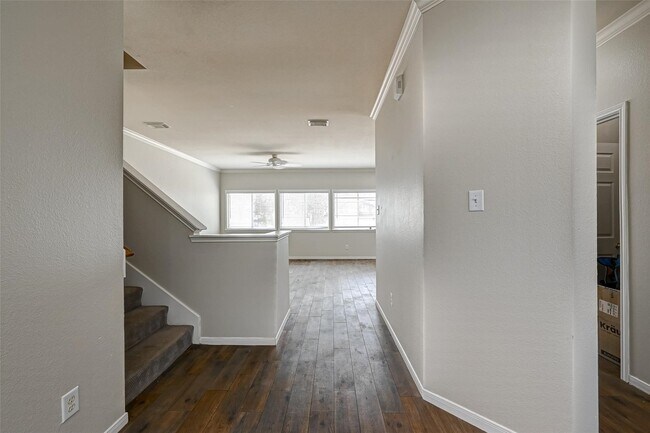 Foto del edificio - 10820 South Lake Mist Lane