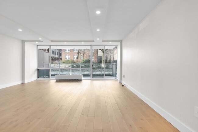 Foto del edificio - 45 Longwood Ave