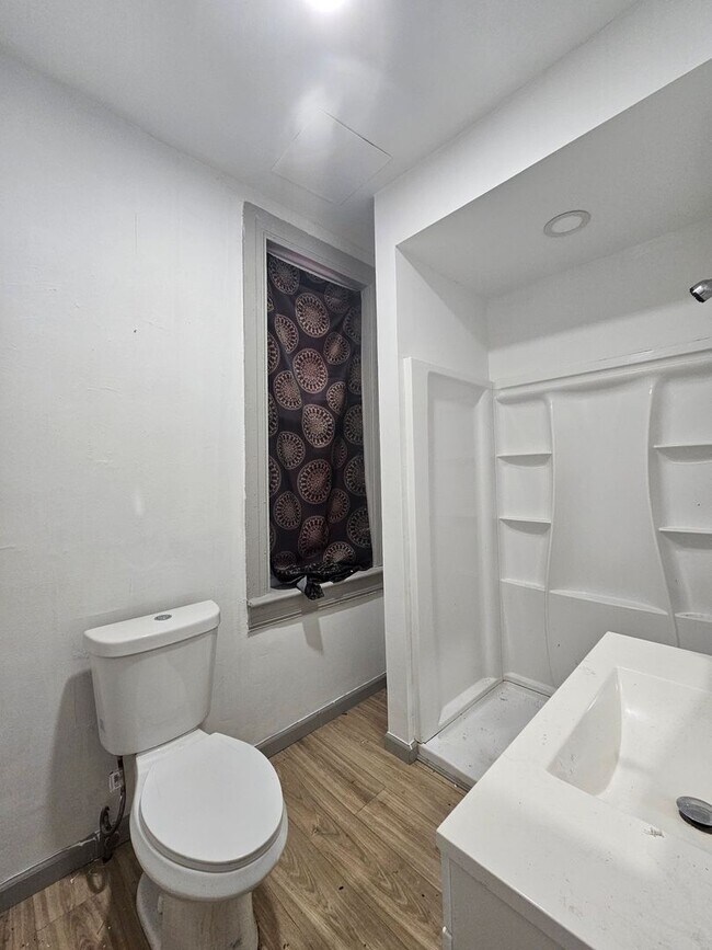 Foto del edificio - 434 W Princess St