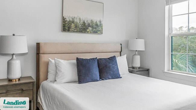 Building Photo - 1900 Olevia St