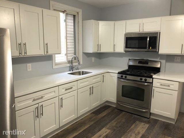 Foto del edificio - 4 br, 1 bath Apartment - 621 Marshall St