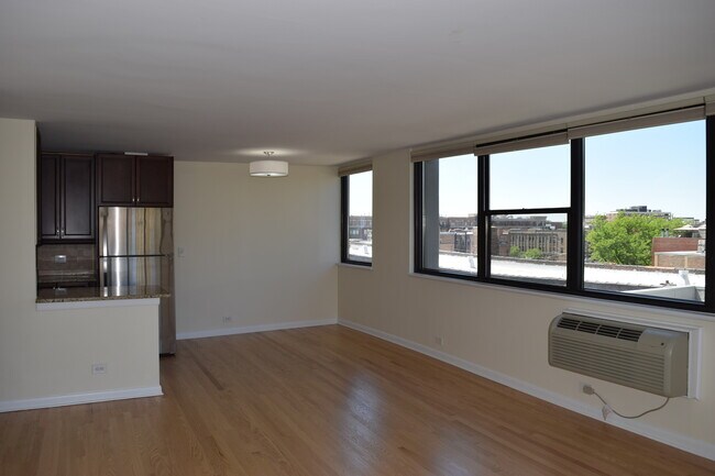 Foto del edificio - 2700 N Hampden Ct