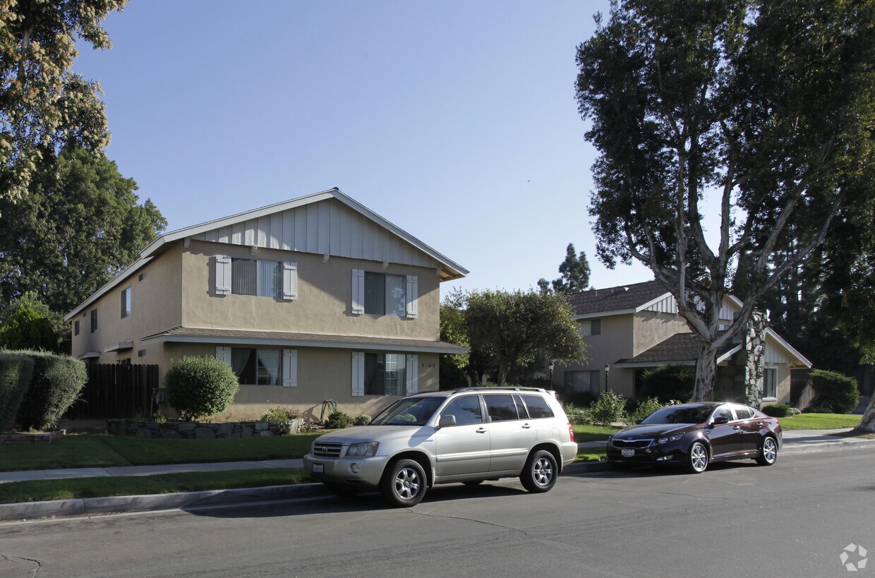 Building Photo - 3169-3175 Quartz Ln