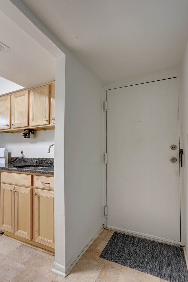 Foto del edificio - 1BD/1BA - Great Condo in Columbia