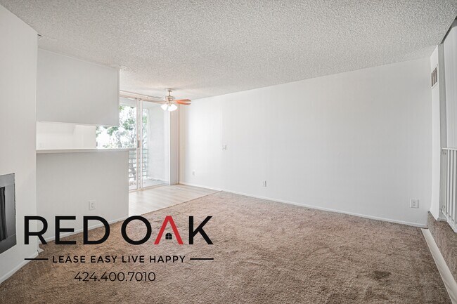 Foto del edificio - 8309 Cedros Ave