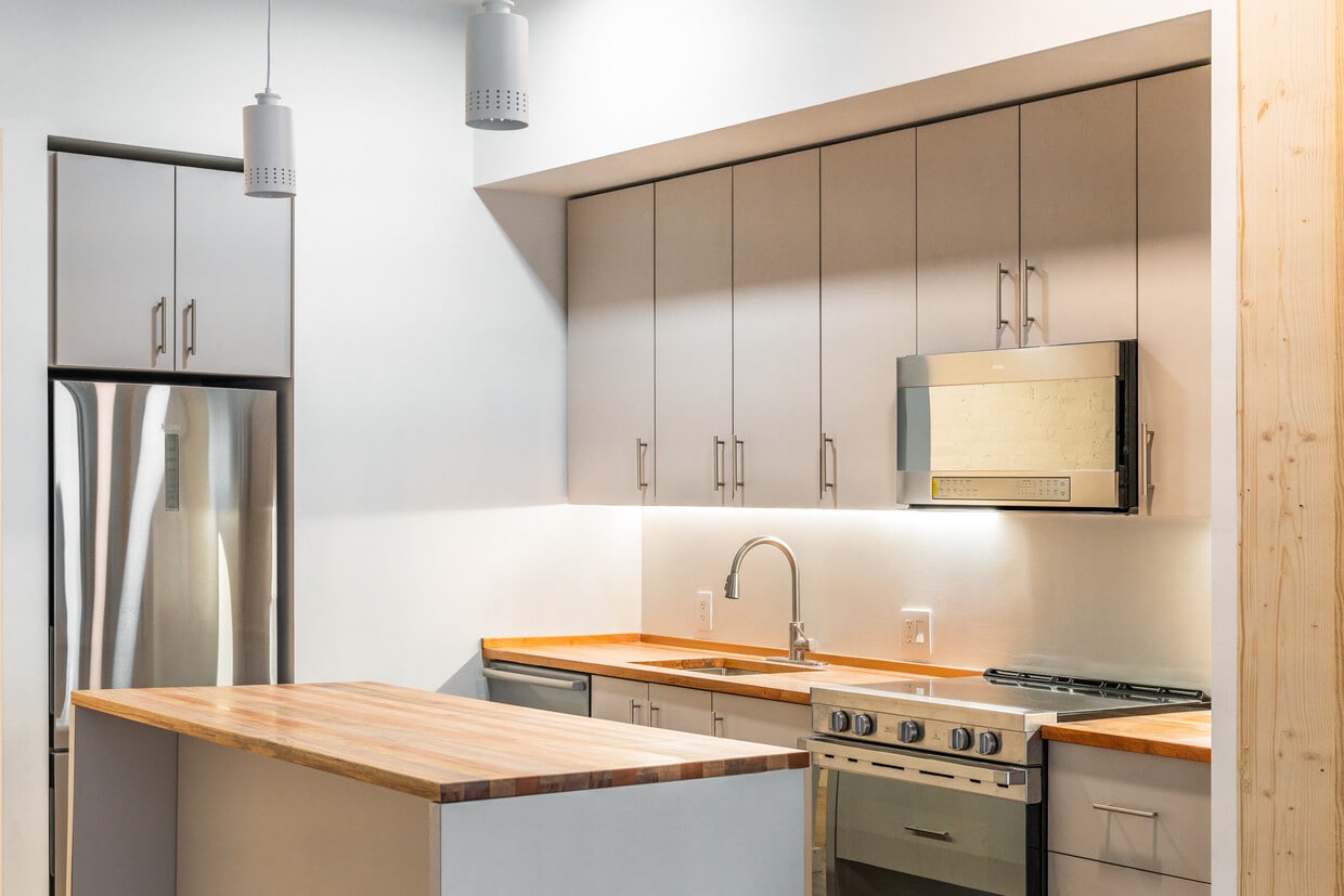 Primary Photo - Acme Timber Lofts