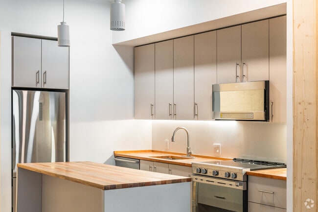 Building Photo - Acme Timber Lofts