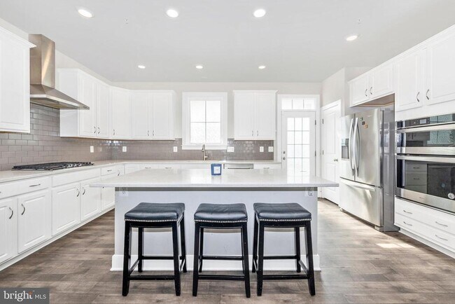 Foto del edificio - 1807 Fairway Ln
