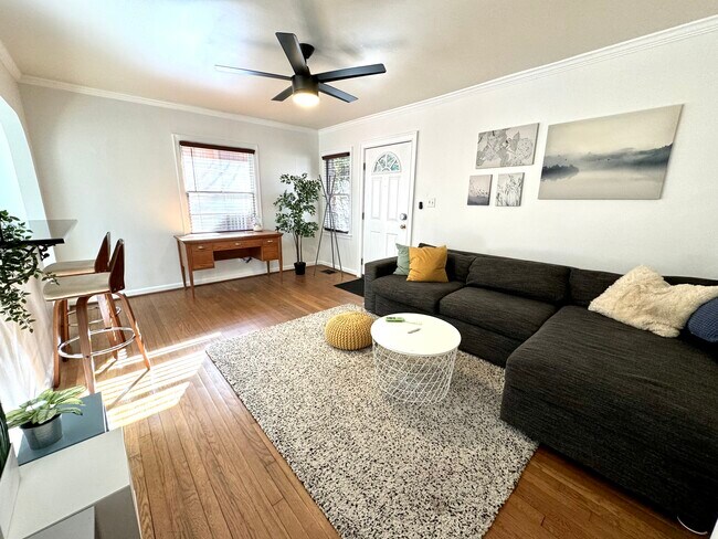 Building Photo - 1805 Piedmont Way NE