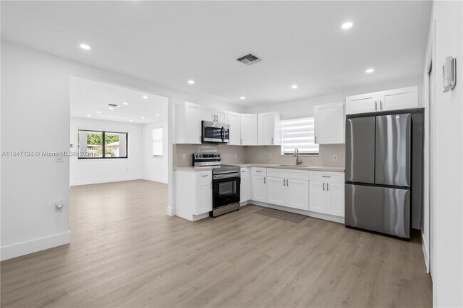 Foto del edificio - 3427 NW 9th Ave