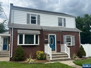 Building Photo - 424 S Prospect Ave