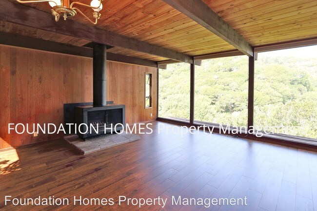 Building Photo - 3 br, 2 bath House - 828 Autumn Lane