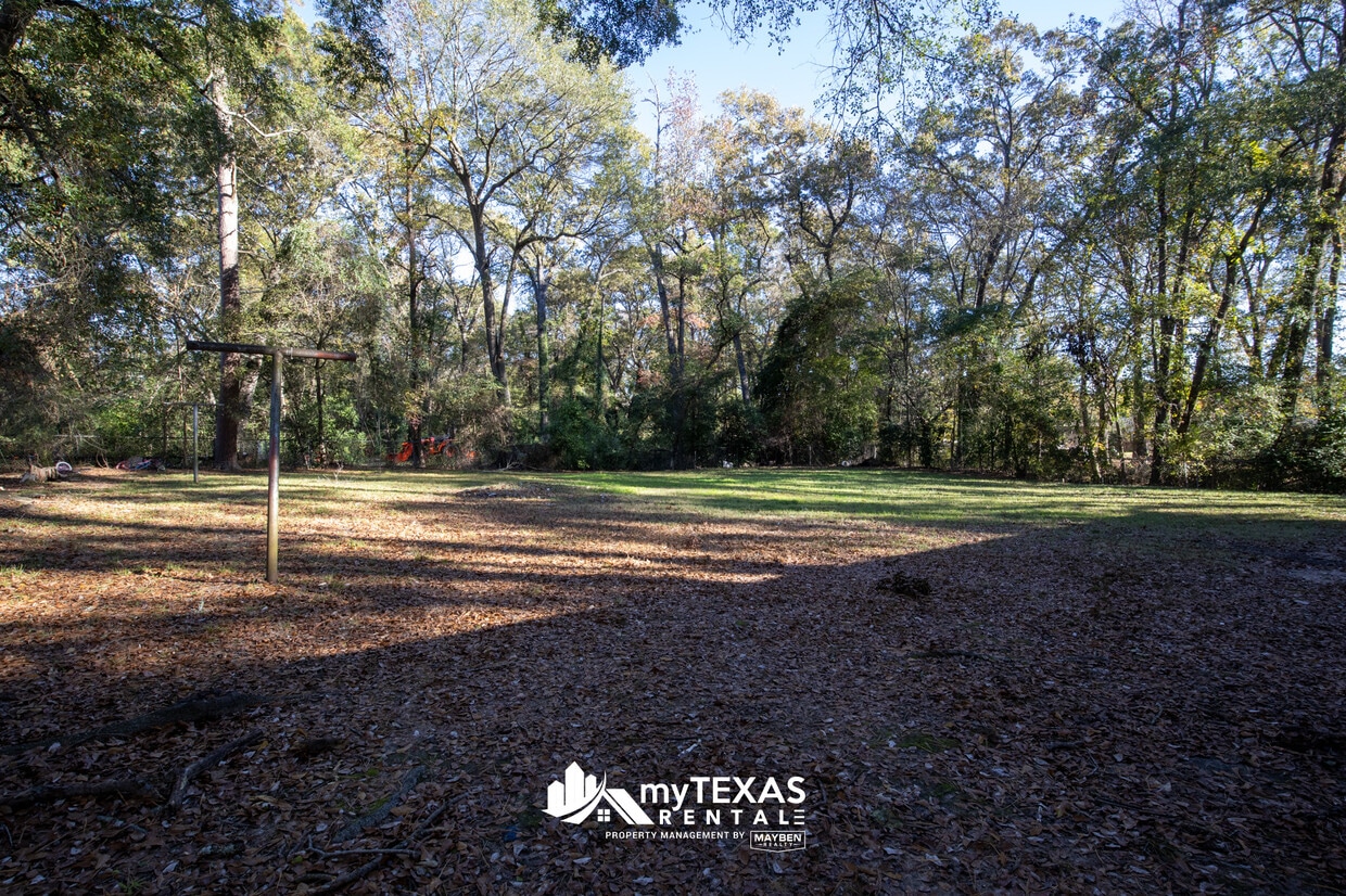 Foto del edificio - 403 Dogwood Ln