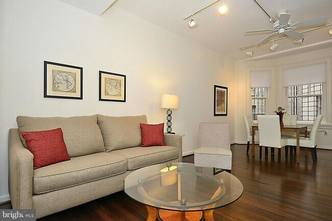 Foto del edificio - 2311 Connecticut Ave NW