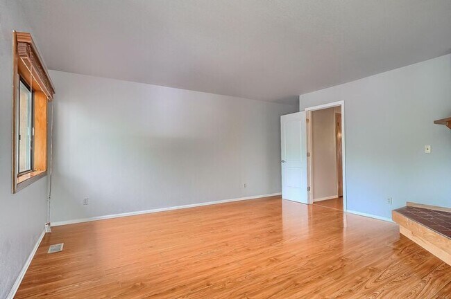 Foto del edificio - 2944 Eagle Way
