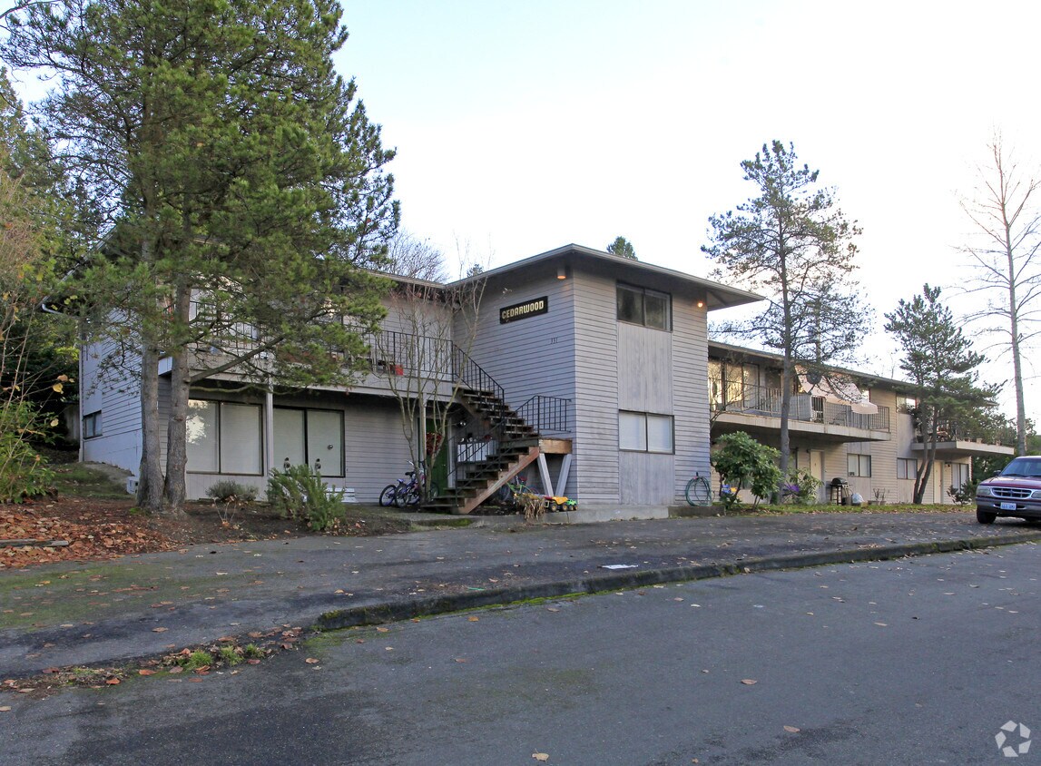 CEDARWOOD APT Apartments in Kirkland, WA