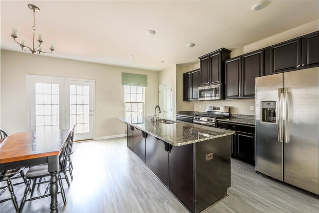 Kitchen - 1171 Sunset Avenue Ext