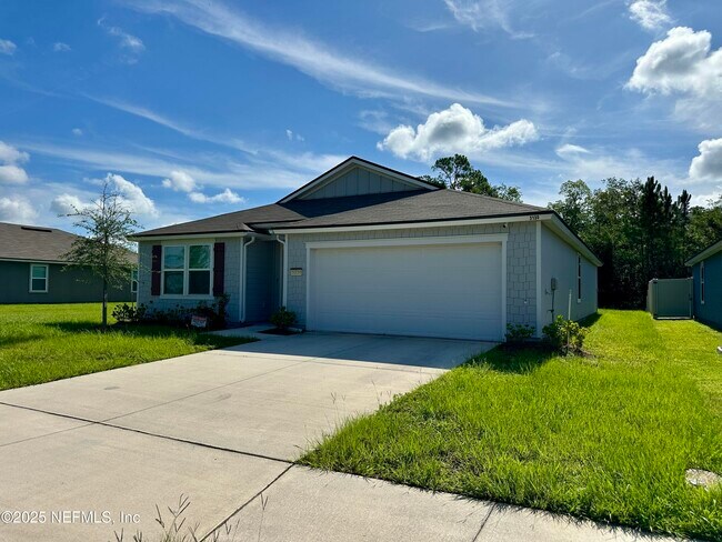 Building Photo - 3330 Lawton Pl