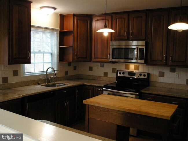 Foto del edificio - 1805 Wainwright Dr