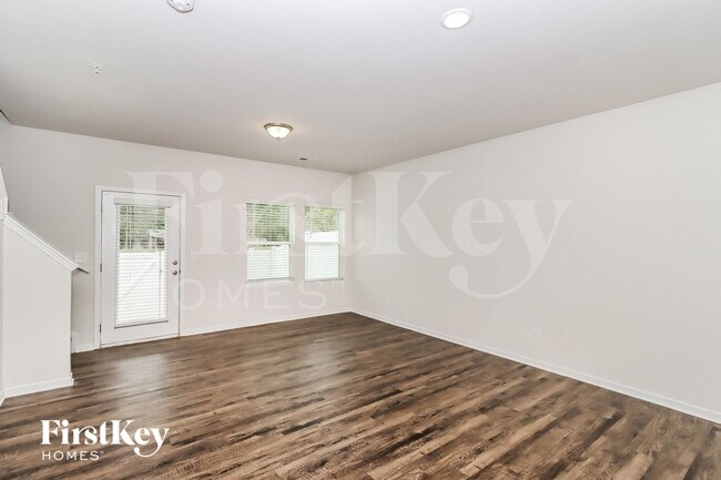 Foto del edificio - 9422 Village View Ct NW