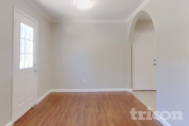 Foto del edificio - 2754 Mayfair Ave