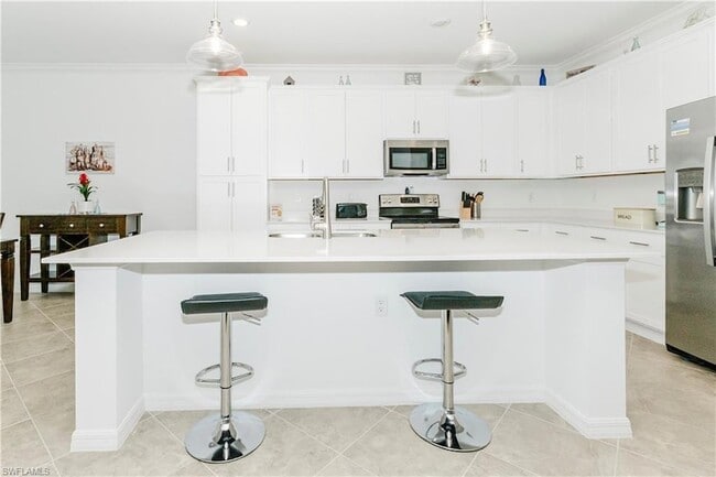 Building Photo - 6034 National Blvd