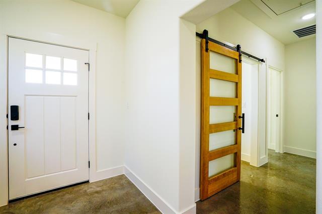 Building Photo - 108 Cardinal Wds