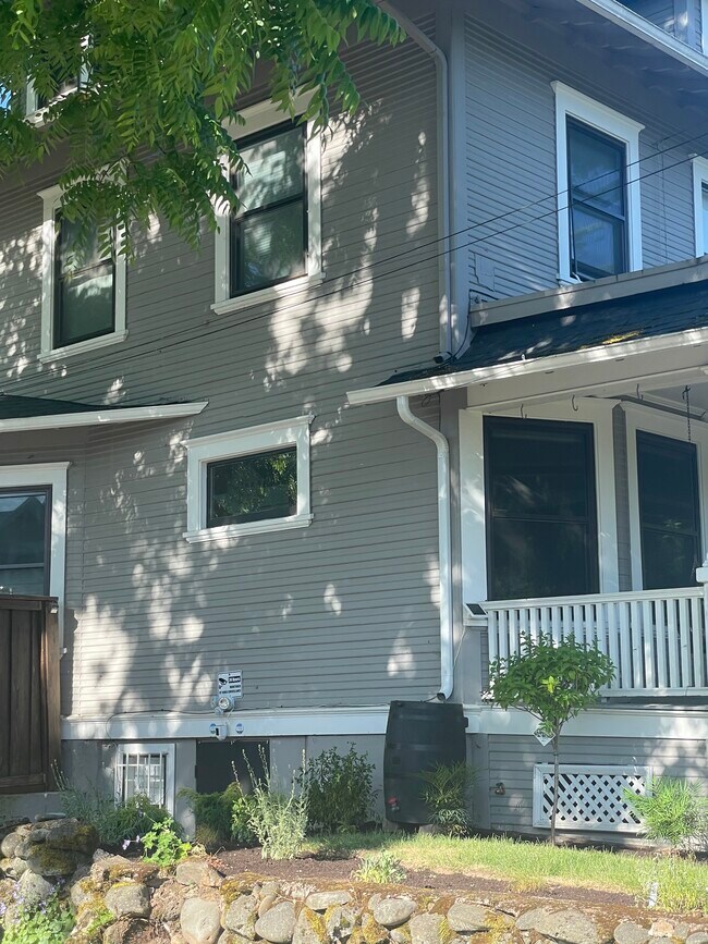 Foto del edificio - 4836 SE Franklin St