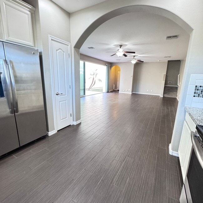 Building Photo - 3 bedroom rental in Cooley Station