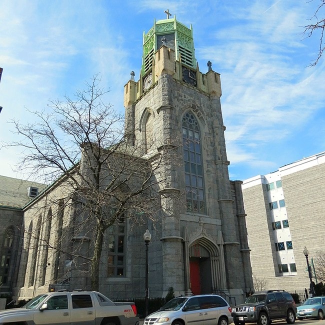 Building Photo - 45 W Broadway