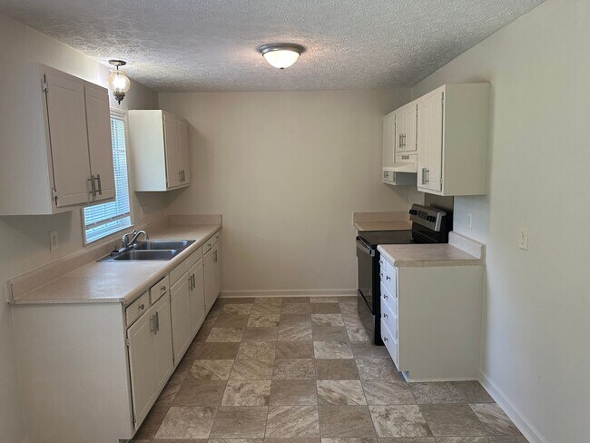 Foto del edificio - 6517 Portsmouth Dr