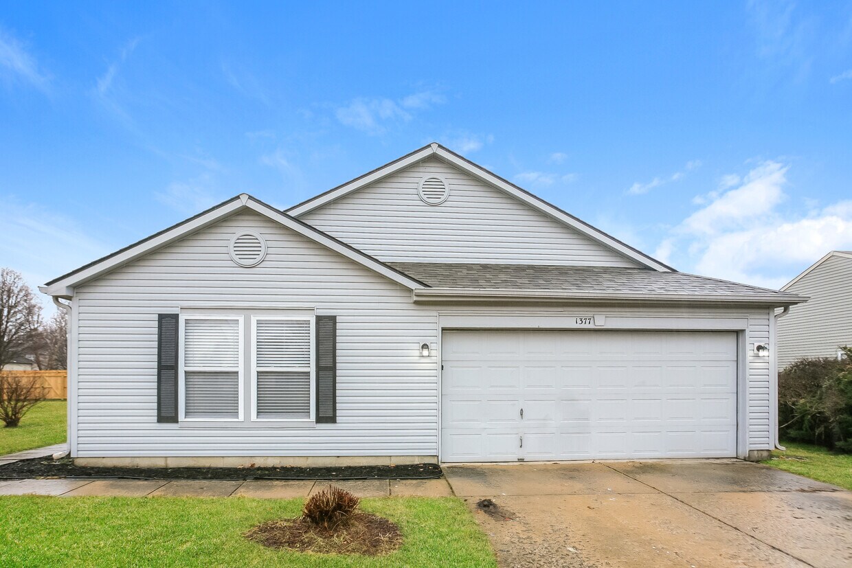 Foto principal - 1377 Redwood Dr