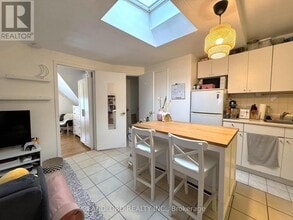 Building Photo - 198 Dunn Ave