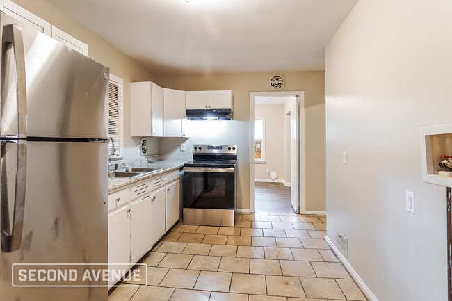 Foto del edificio - 9725 Red Ln Dr