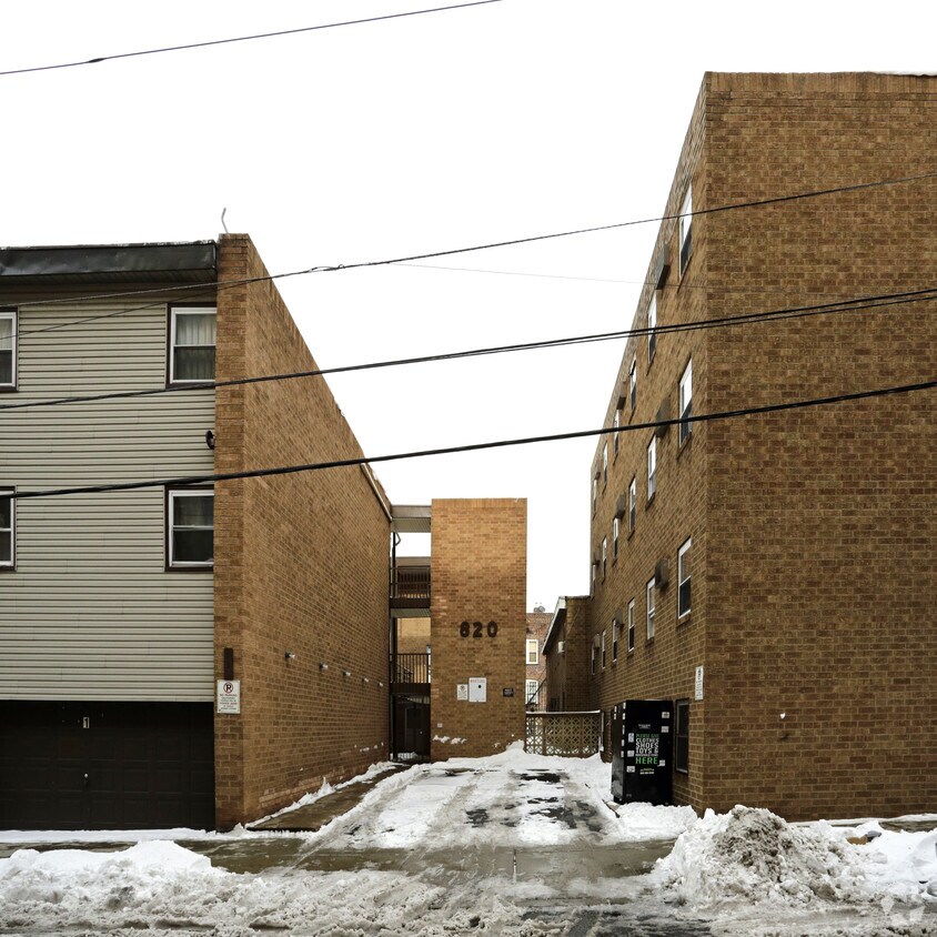 Foto principal - 814-820 26th St
