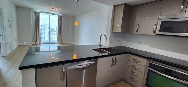 Foto del edificio - 1250 S Miami Ave