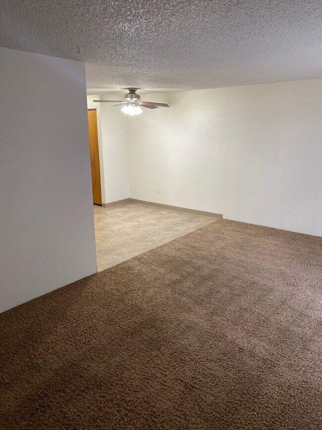 Foto del edificio - 648 Taybin Rd NW