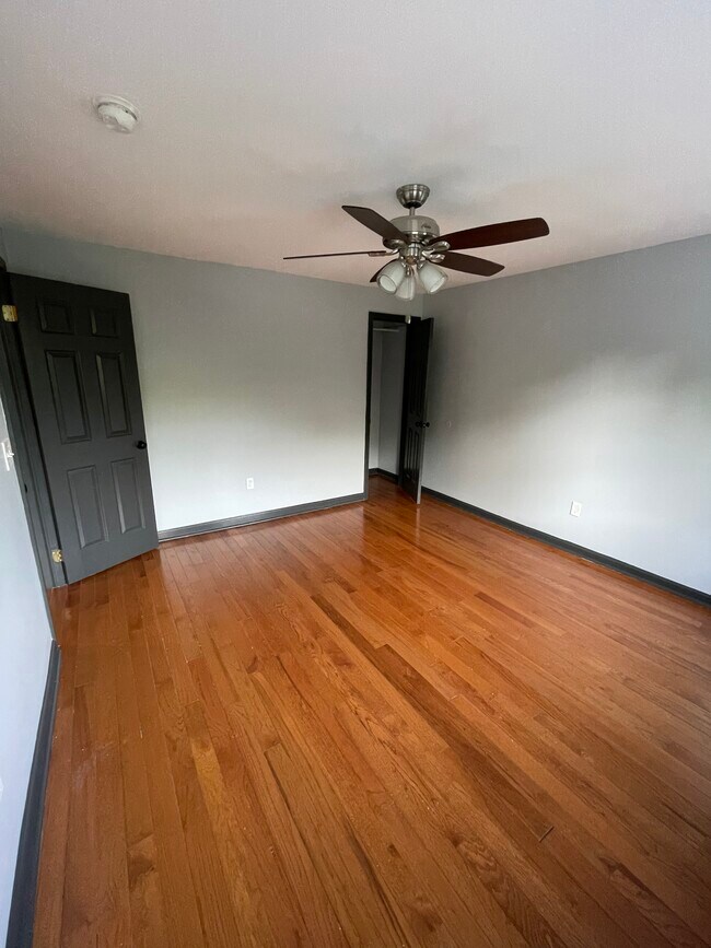 Foto del edificio - 2324 Druid Park Dr