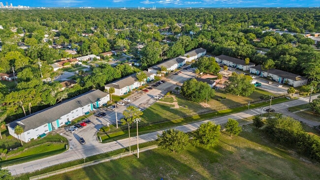 Building Photo - Alderman Park Apartments