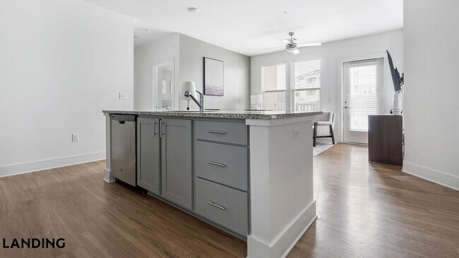 Foto del edificio - 5209 Craftsman Dr