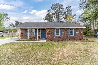 Building Photo - 5012 Ferndale Rd