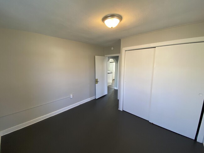 Foto del edificio - 2531 Oakland Rd