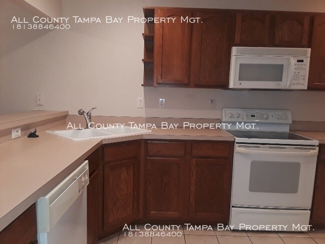 Foto del edificio - 1837 Hammocks Ave