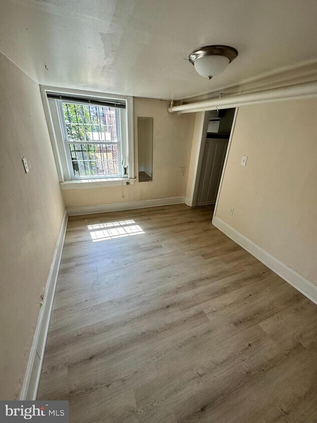 1748 Lamont St NW Unit 4, Washington, DC 20010 Room for Rent in Washington, DC